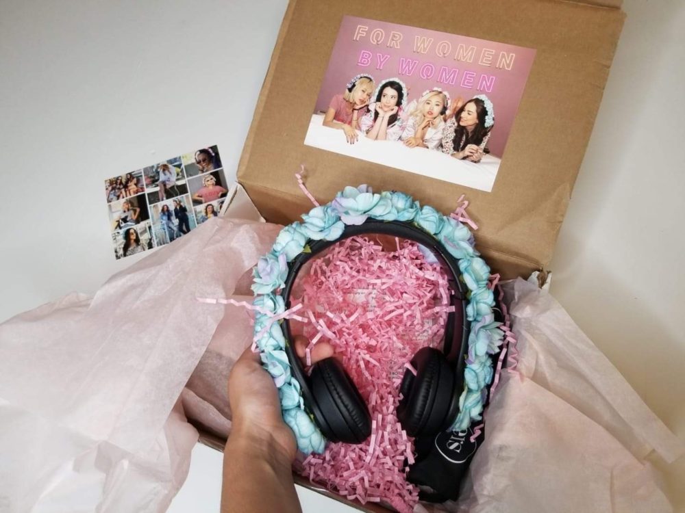 Rosé Rockers headphones for women giveaway 